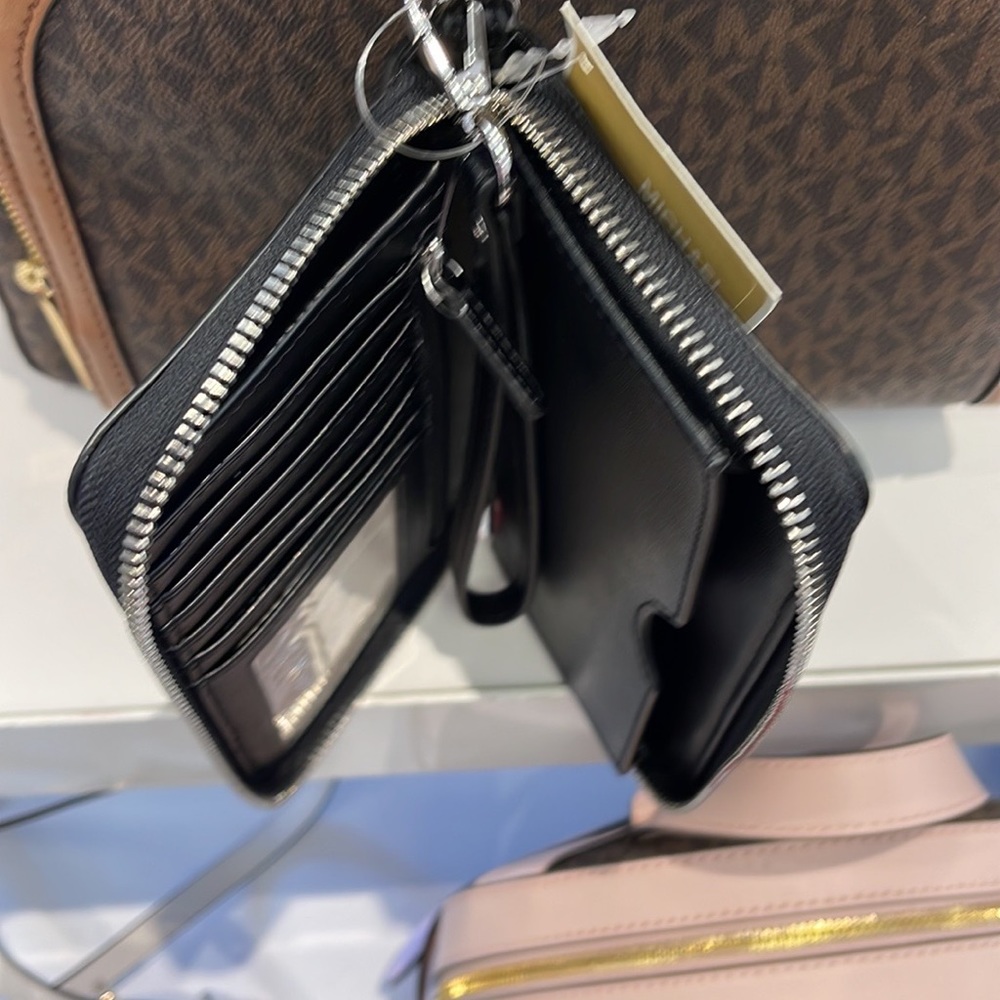 Michael Kors MK Signature Large Flat Multi-Function Phone Case Wallet Wristlet - Picture 10 of 16